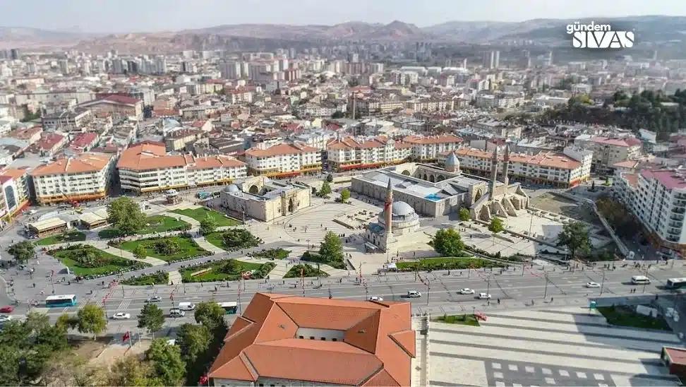 Sivas’ta 559 Öğrenciye Bin TL Burs