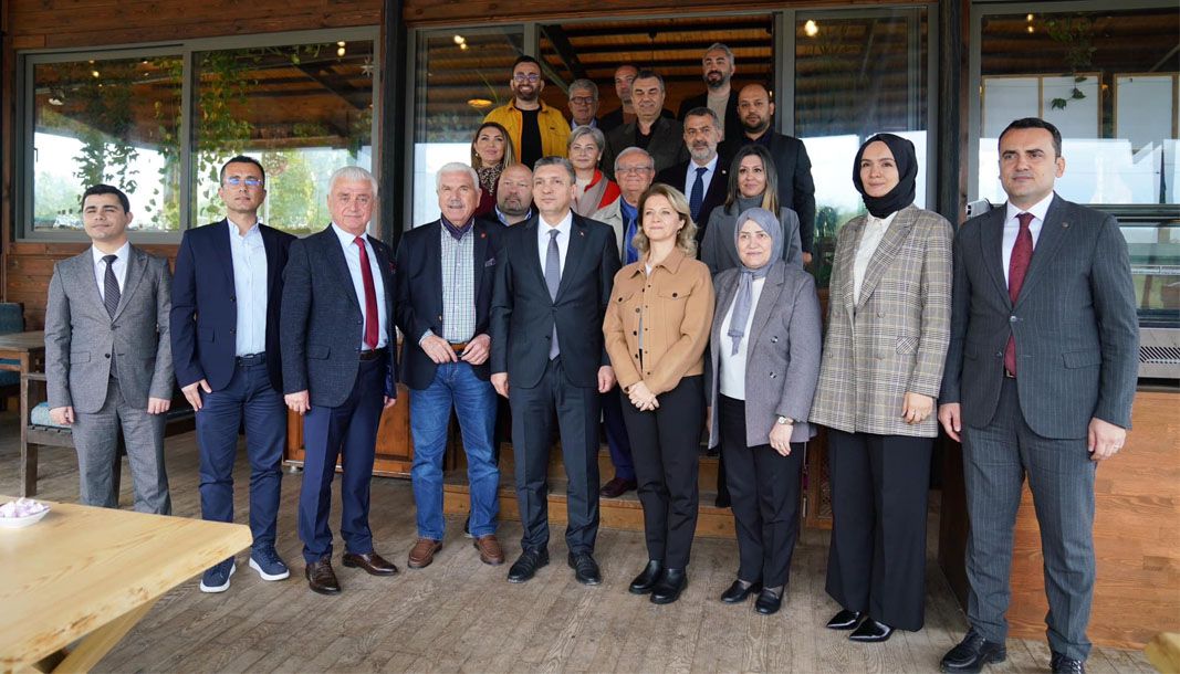 Finike Belediyesi, gastronomi toplantısında yerel ürünleri tanıttı - Birlik Haber Ajansı