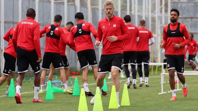 Sivasspor Samsunspor Maçı Öncesi tempoyu artırdı Takım Ruhu Ön Planda