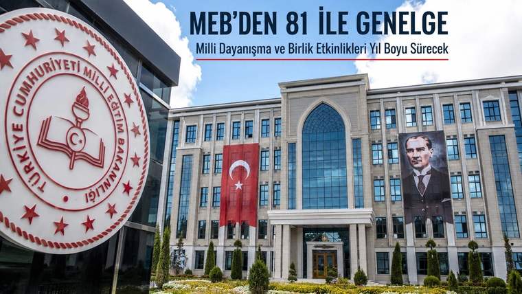 Milli Eğitim Bakanlığı binası önünde kurum amblemi, Türk bayrağı ve duvarda bir portre görülüyor.