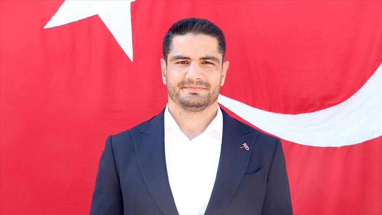 Taha Akgül Başkanı Seçildi