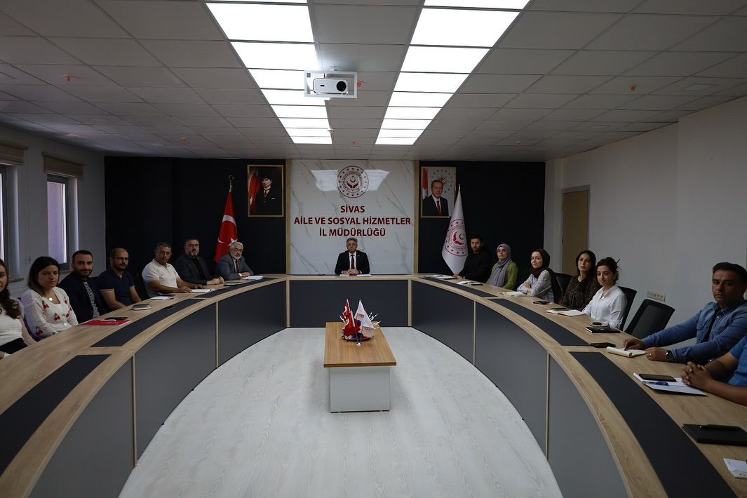 Sivas Aile ve Sosyal Hizmetler İl Müdürlüğü Haftalık Değerlendirme Toplantısı Yapıldı
