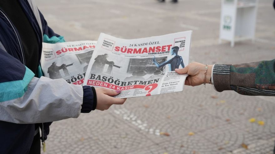 Sürmanşet Haber Gazetesi, 24 Kasım Öğretmenler Günü'ne özel ikinci sayısı okurlarıyla buluştu