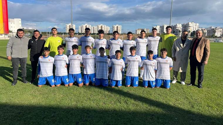 Kemer Belediye Merkez Spor dolu dizgin