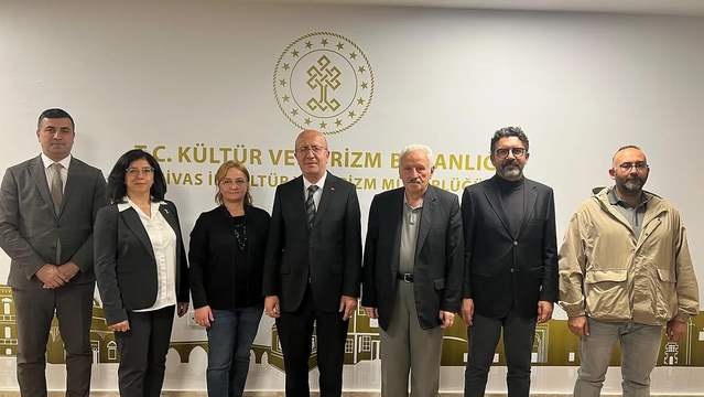 Sivas'ta Kültüre Destek: 1000 Temel Eser Projesi Yayın Kurulu Toplantısı Yapıldı