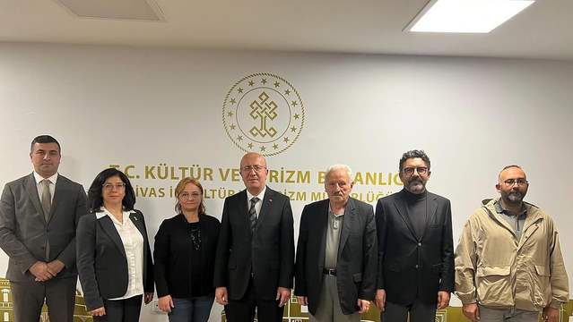 Sivas'ta Kültüre Destek: 1000 Temel Eser Projesi Yayın Kurulu Toplantısı Yapıldı