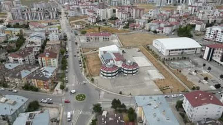 Sivas'ta Öğretmenlere Yönelik Türkiye Yüzyılı Maarif Modeli Eğitimleri Başladı