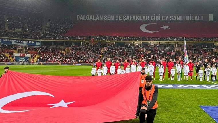 A Milli takımda sakatlık sebebiyle Eren Dinkci kadrodan çıktı, yeni isimler dahil oldu