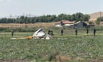 Ankara'da Eğitim Helikopteri Düştü: Temelli'deki Kazada 2 Kişi Yaralandı!