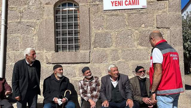 Sivas'tan Kırsala Sosyal Hizmet Ulaşımı: Mobil Araç 18 Gün Boyunca Yollarda