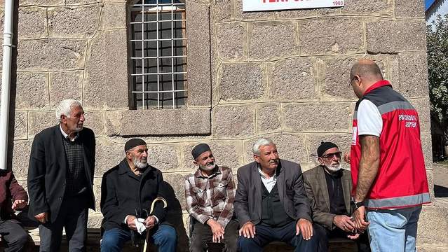 Sivas'tan Kırsala Sosyal Hizmet Ulaşımı: Mobil Araç 18 Gün Boyunca Yollarda