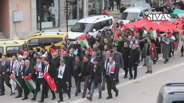 Zara'da Filistin'e Destek Yürüyüşü