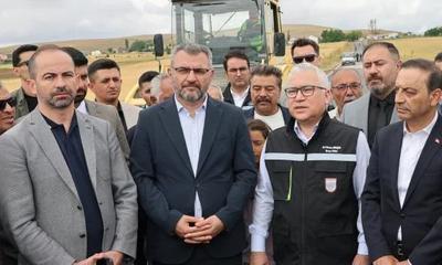 Kangal Deliktaş Köyü Sıcak Asfaltla Buluşuyor!