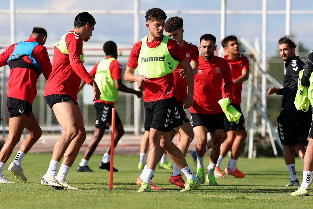 Sivasspor, Sivas Kampında Yeni Sezon Hazırlıklarını Hızlandırıyor