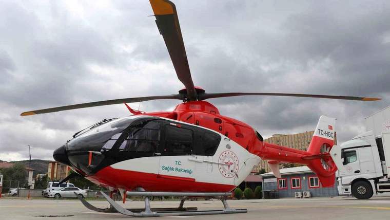 "Bin 500 saatin üzerinde uçuş" Ambulans helikopterin görevi