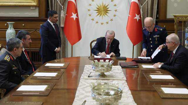 Erdoğan İmzayı Attı! TSK'da Kritik Değişim