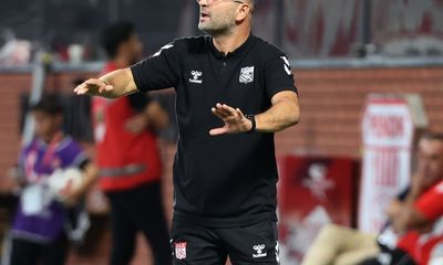 Sivasspor Teknik Direktörü Korkmaz: VAR Kararları ve Takımın Kötü Günleri
