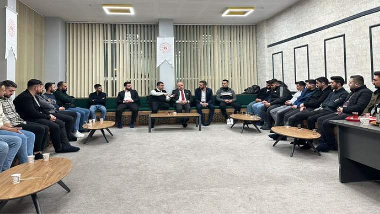 AK Parti Kars Milletvekili Adem Çalkın, gençlerle buluştu - Birlik Haber Ajansı