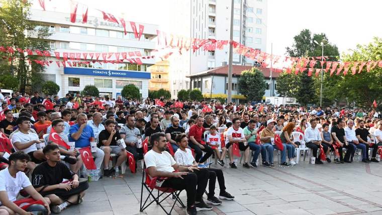 Isparta'da maç etkinliği hava şartları nedeniyle iptal edildi - Birlik Haber Ajansı