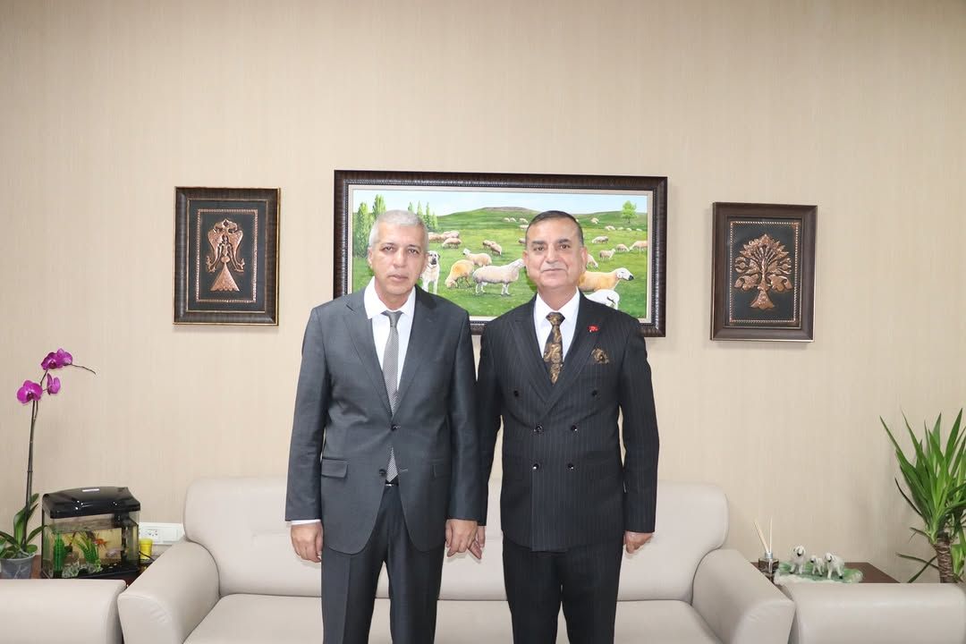 Sivas'ta Tarım ve Hayvancılık Temsilcileri İl Müdürü Salih İnan'ı Ziyaret Etti