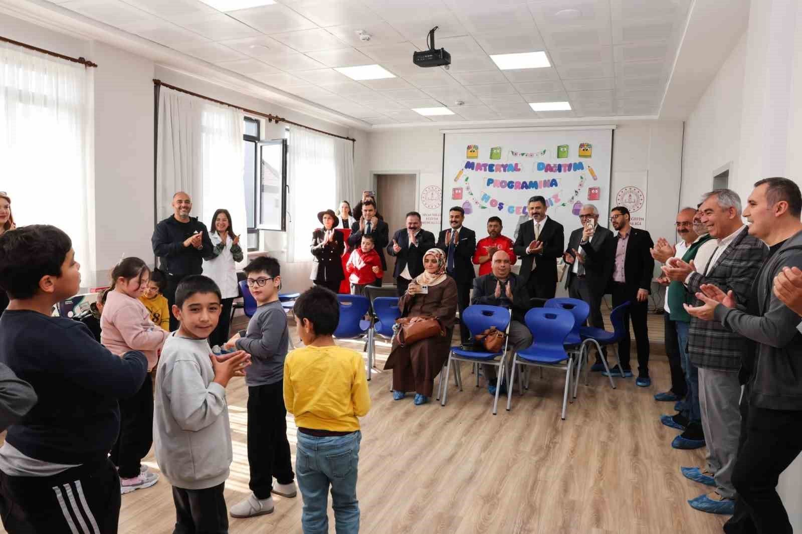 Sivas'ta 339 eğitici oyuncak 18 özel eğitim sınıfına ulaştı