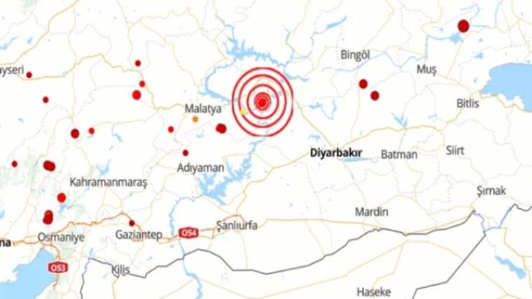 Elazığ’da Hissedilen Deprem - Birlik Haber Ajansı