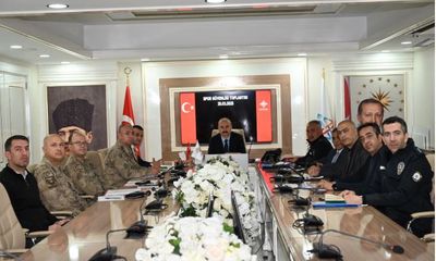 Spor Güvenliği Toplantısı Vali Ekrem Canalp başkanlığında gerçekleştirildi - Birlik Haber Ajansı