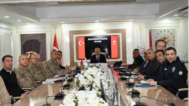 Spor Güvenliği Toplantısı Vali Ekrem Canalp başkanlığında gerçekleştirildi - Birlik Haber Ajansı