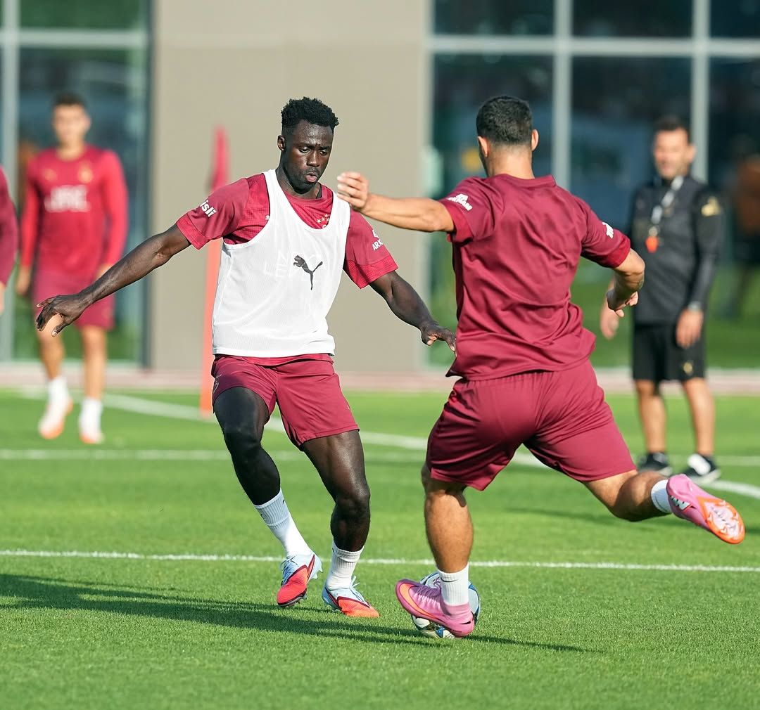 Galatasaray, Şampiyonlar Ligi'nde Frankfurt Maçına Hazırlanıyor