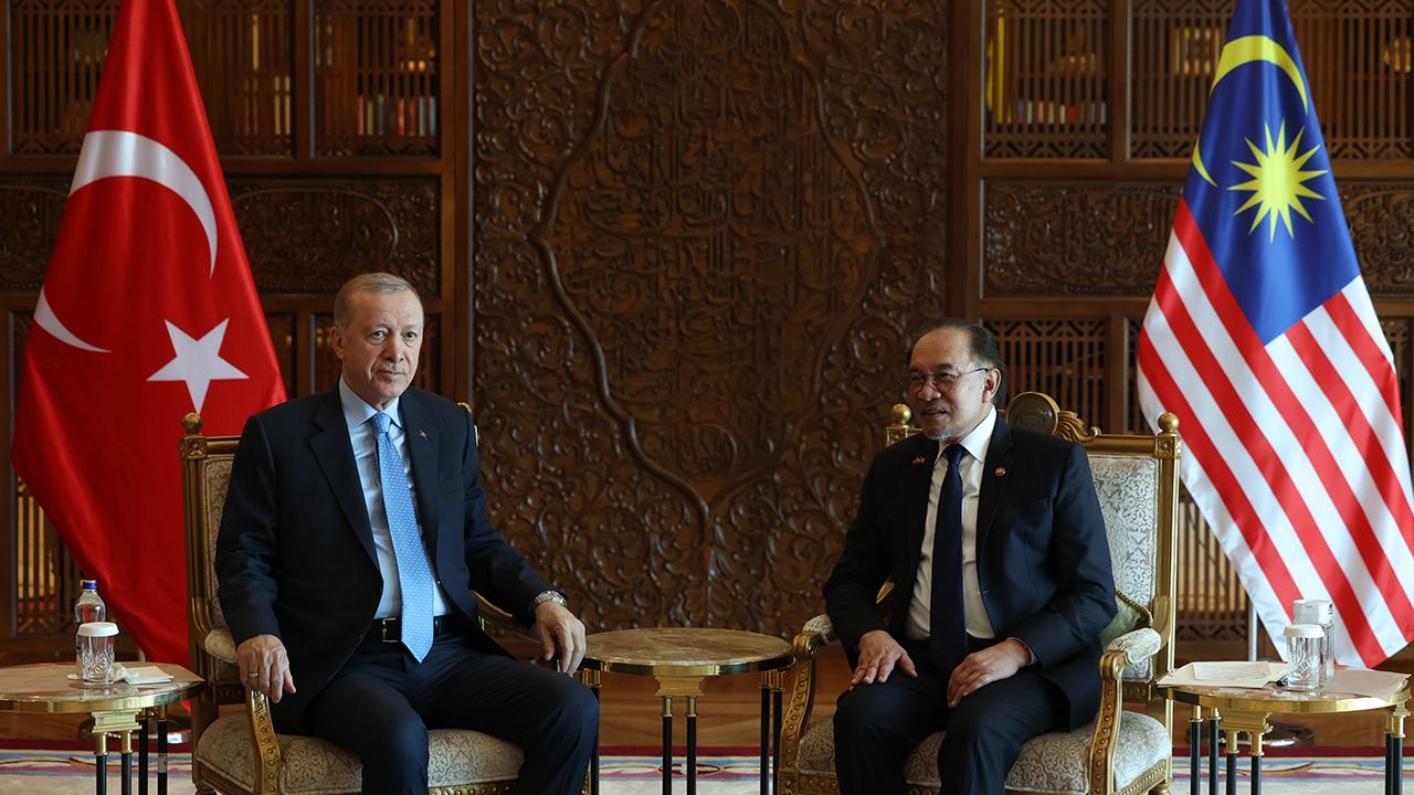Malezya: Dünya Müslüman aleminin lideri Erdoğan'ı ağırlıyoruz - Birlik Haber Ajansı