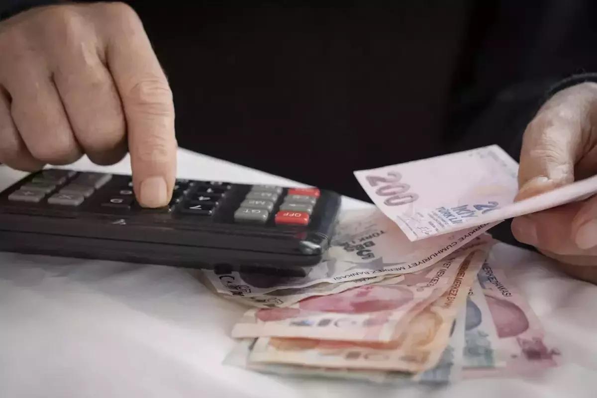 Kurnazlık yapan emeklilere kötü haber: O parayı faiziyle geri ödeyecekler