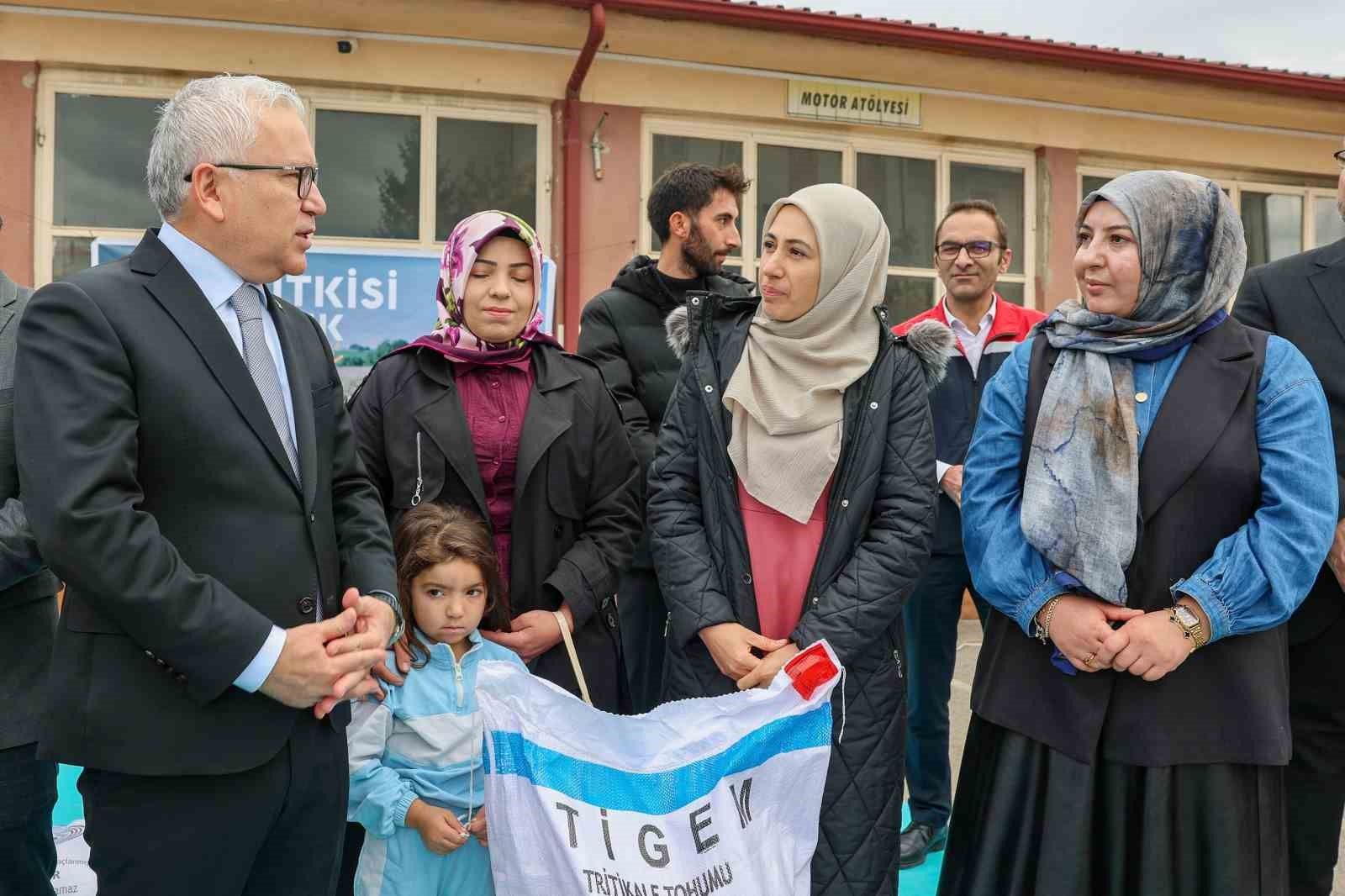 3 bin 500 dekarlık alanda Sivas’ta yem bitkisi ekilecek