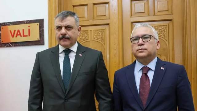 İçişleri Bakanı Mustafa Çiftçi Sivas'ta: İlk Durak Sivas Valiliği Oldu