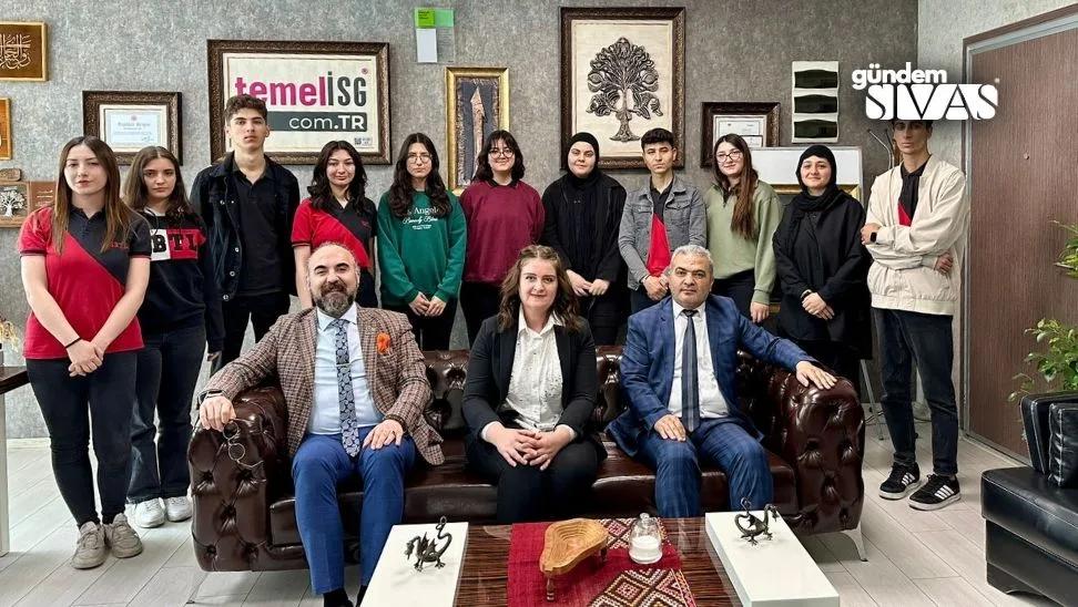 TOKUŞ: "Sivas’ın Geleceği Sizlersiniz"