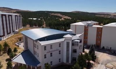 SCÜ İlahiyat Fakültesi'nde Uzun Süren Sızıntı Sorunu Çözüldü