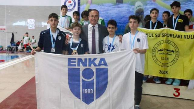 560 Sporcu Sivas Ta Madalya Icin Kulac Atti Nefes Kesen Yuzme Yarislari