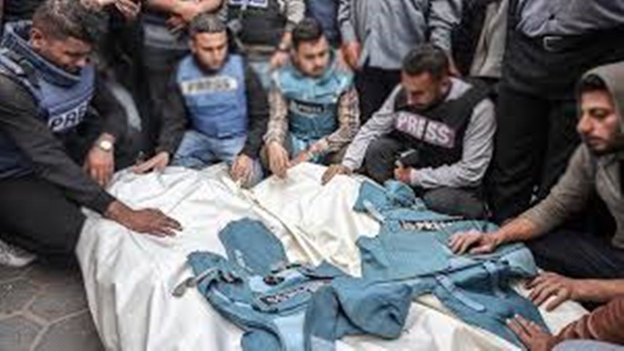 Gazze'de hayatını kaybeden gazetecilerin sayısı 196'ya yükseldi