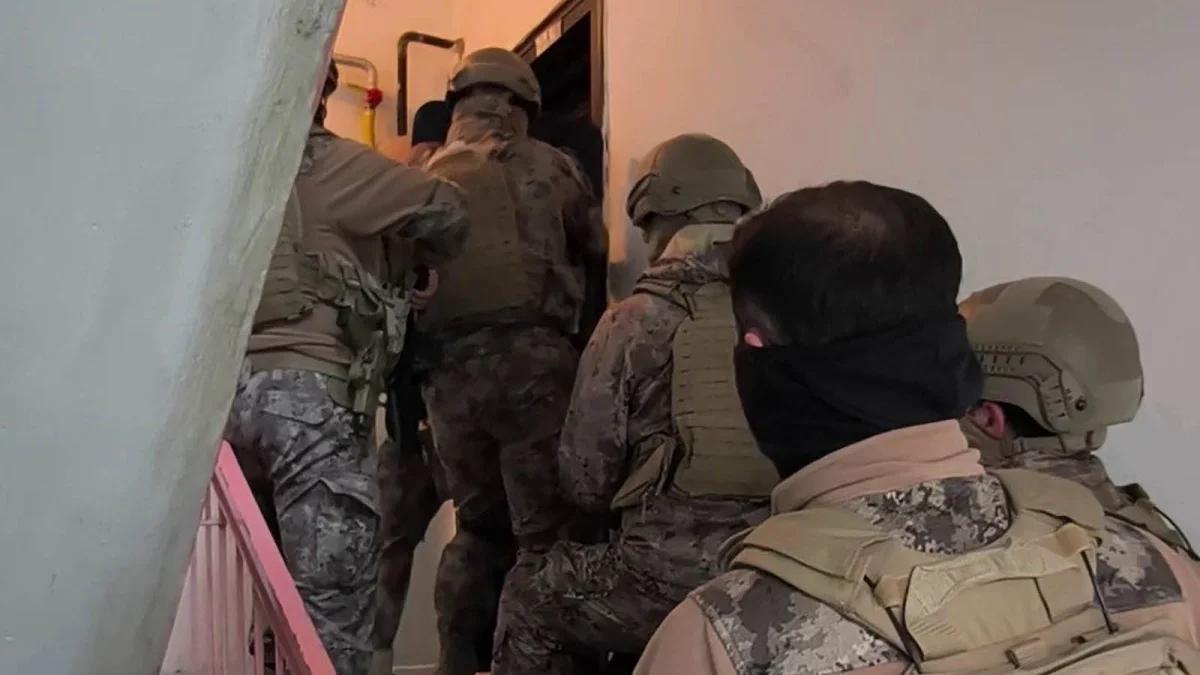 Siber Suç Operasyonu: 50’ye Yakın Dosyadan Aranan 3 Şüpheli Tutuklandı
