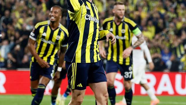 Fenerbahçe Taraftarından "Büyülü" Kerem Aktürkoğlu Yorumu: "Magical Unstoppable Kerem Potter"