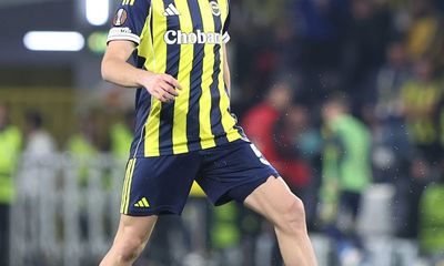 Fenerbahçe, OGC Nice Maçında Sahada Zorlandı
