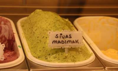 Türkülere Konu Olan Madımaktan Dondurma Yaptılar!