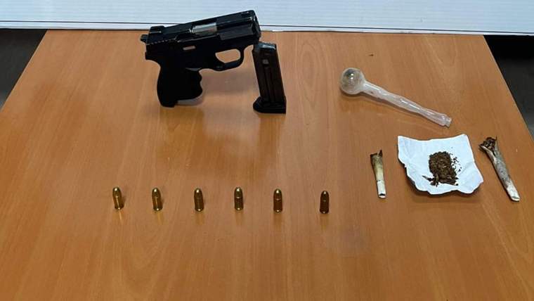 Kars'ta polis uygulamasına takılan araçtan uyuşturucu çıktı - Birlik Haber Ajansı