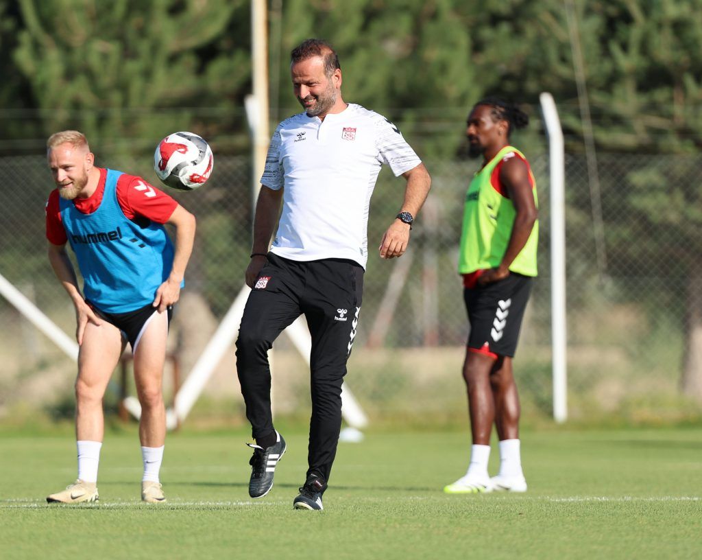Sivasspor, Yeni Sezon Hazırlıklarını Hız Kesmeden Sürdürüyor