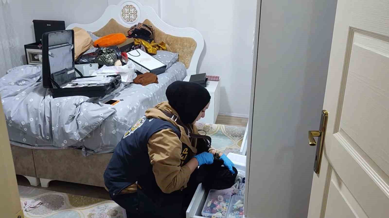 Sivas’ta 3 şüpheli tutuklandı, dijital inceleme sürüyor