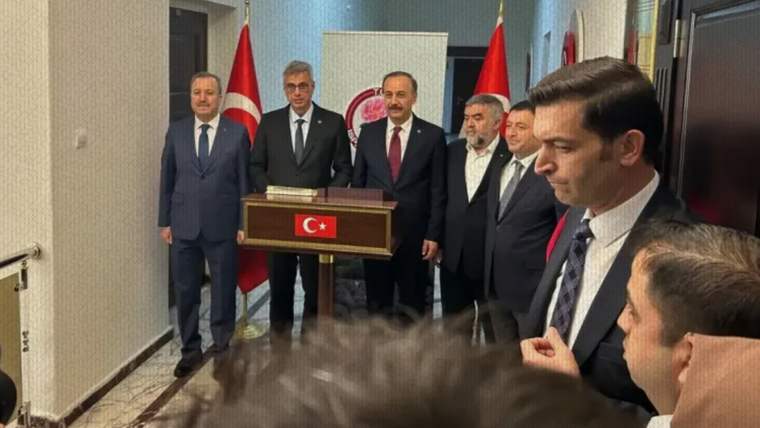 Bakan Memişoğlu'ndan Isparta sağlığına övgü dolu sözler