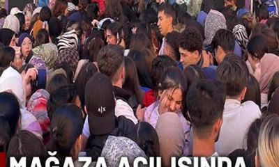 Karaman'da Açılışta İzdiham: Takı ve Kozmetik Mağazası Açılışına Büyük İlgi