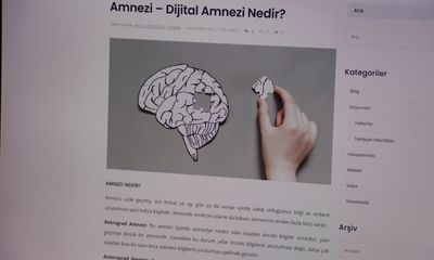 Sivaslı Bilim İnsanlarından Uyarı: Cep Telefonu Bağımlılığı Hafızayı Zayıflatıyor!