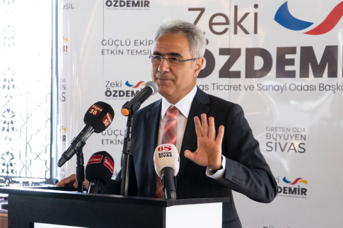 ZEKİ ÖZDEMİR ADAY TANITIMINA HAZIRLANIYOR
