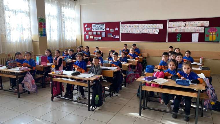 Kars'ta 63 bin 362 öğrenci yeniden ders başı yaptı - Birlik Haber Ajansı