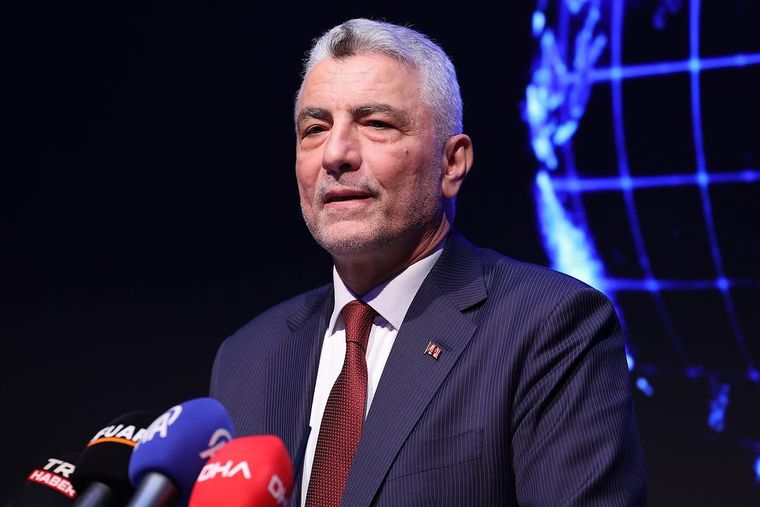 Türkiye Dijital Ticarette Dönüşümü Hızlandırıyor: Bakan Bolat'tan Önemli Açıklamalar
